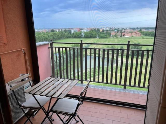 Hotel Beslan360 San Giuliano Milanese Exterior foto